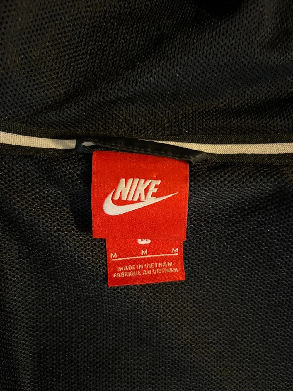 NIKE  Sportswear Windrunner Metallic Gold and Black Hooded Jacket Size Medium